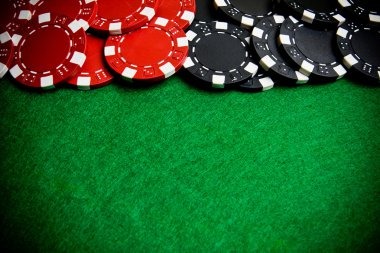 bondan69 slot mobile site interface showing slot games and live casino on smartphone